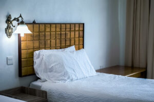 Czy łóżka jednoosobowe pozwalają zadbać o jakość snu?