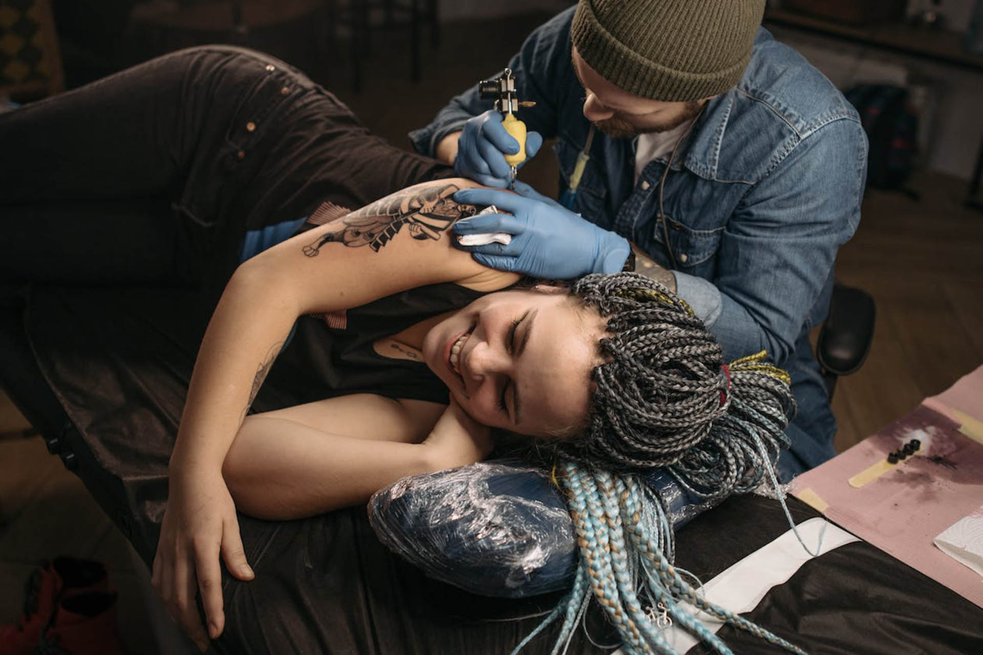 Tatuaże w Jeleniej Górze: Odkryj Wyjątkowy Salon Tatuażu