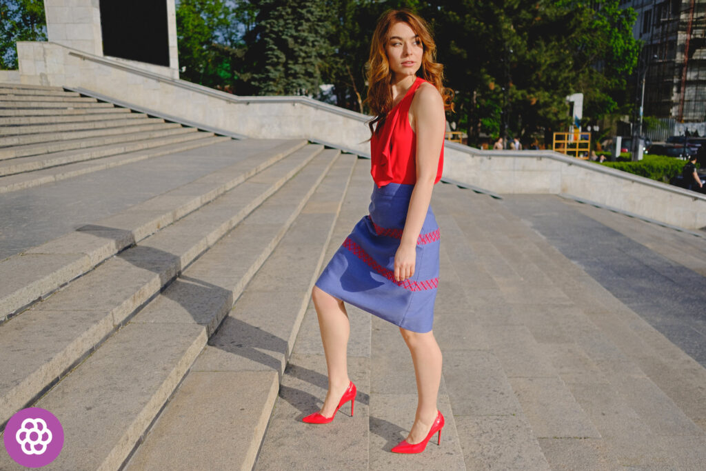 jakie buty do niebieskiej spódnicy